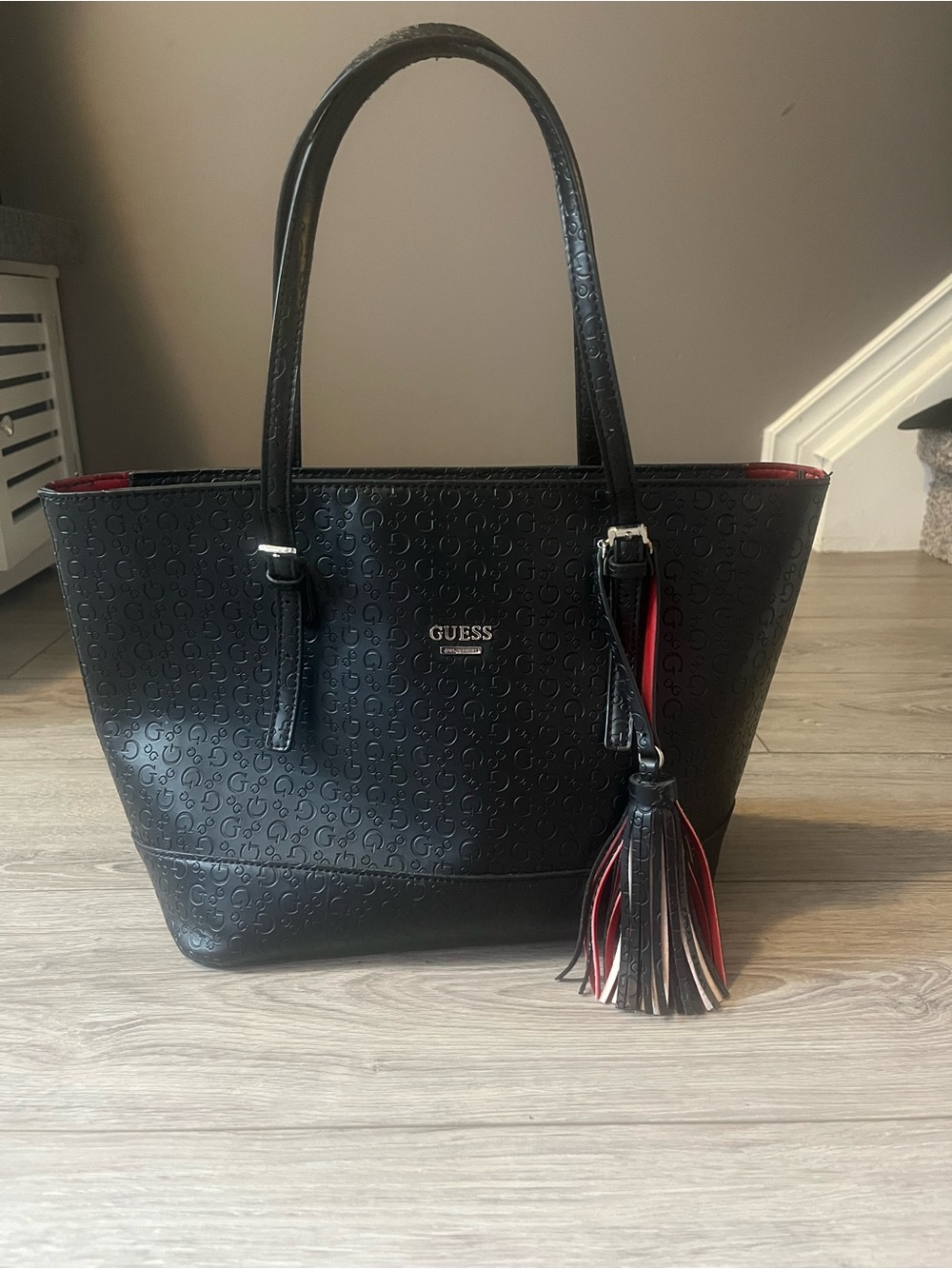 GUESS Black Tote Bag with Red Accent - Picture 16 of 16